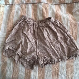 Brown linen shorts with elastic waist